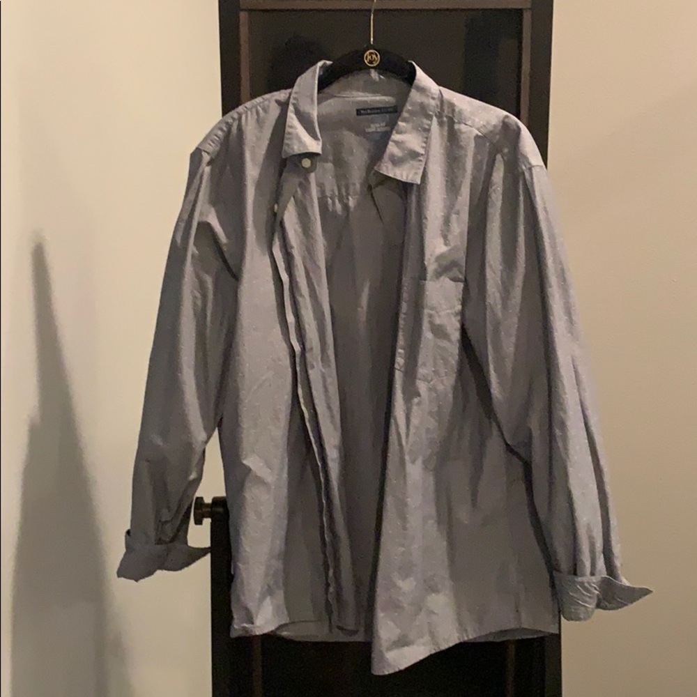 Men’s button down!